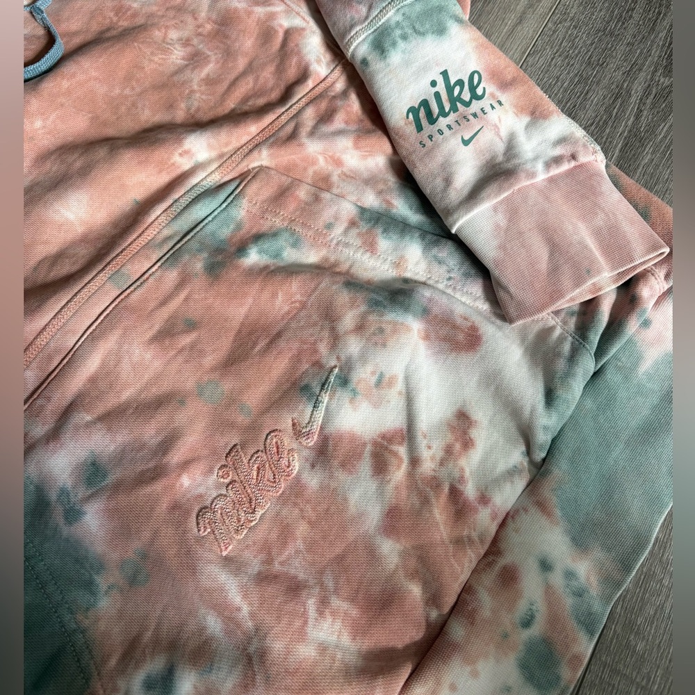 Nike Pastel Tie-Dye Hoodie